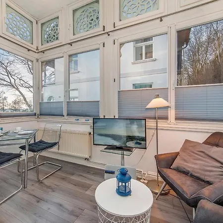 Agnes Mit Meerblick-loggia Und Strandkorb Am Binz