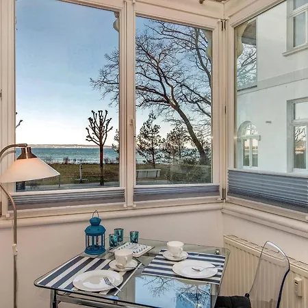 Agnes Mit Meerblick-loggia Und Strandkorb Am *