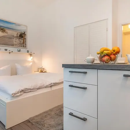 Apartman Agnes Mit Meerblick-loggia Und Strandkorb Am Binz